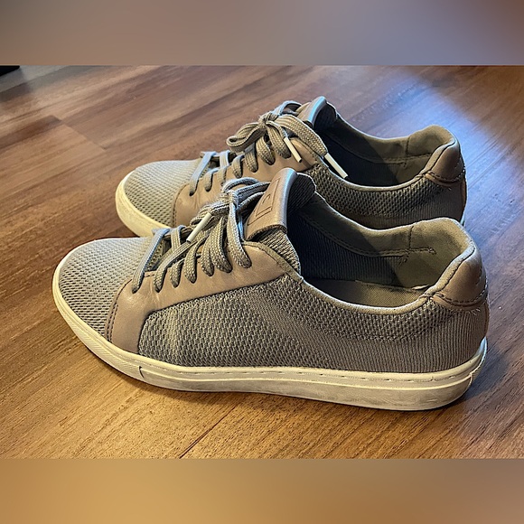 Cole Haan, Men's Grand Stitchlite Sneakers, lightly used - Picture 1 of 3